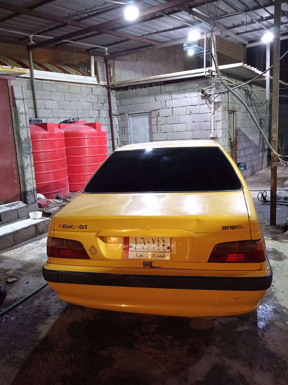 بيجو بارس موديل 15 سعر 25 وبيه مجال شي قليل
سياره جاهزه مانقصهاا شي ونضيفه
لا خياس ولا شي  شوف لعين 
عوزه فقط بطاين 3
مكينه كير تبريد كفاله
تخم تاير سبير صبغ رنكات
ارضيه جلد 
حداديه اماميه وخلفيه
فقط راعيه ماوصله رقمه مقلق بس هوه موجود
بيع مستعجل 
مكاني بصره ابو الخصيب
تصال او واتساب ***********
