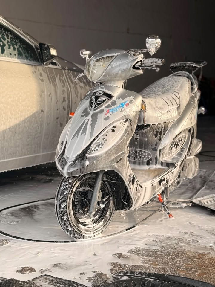 دراجه v2 2014. سعر650 وبيه مجال  ***********
