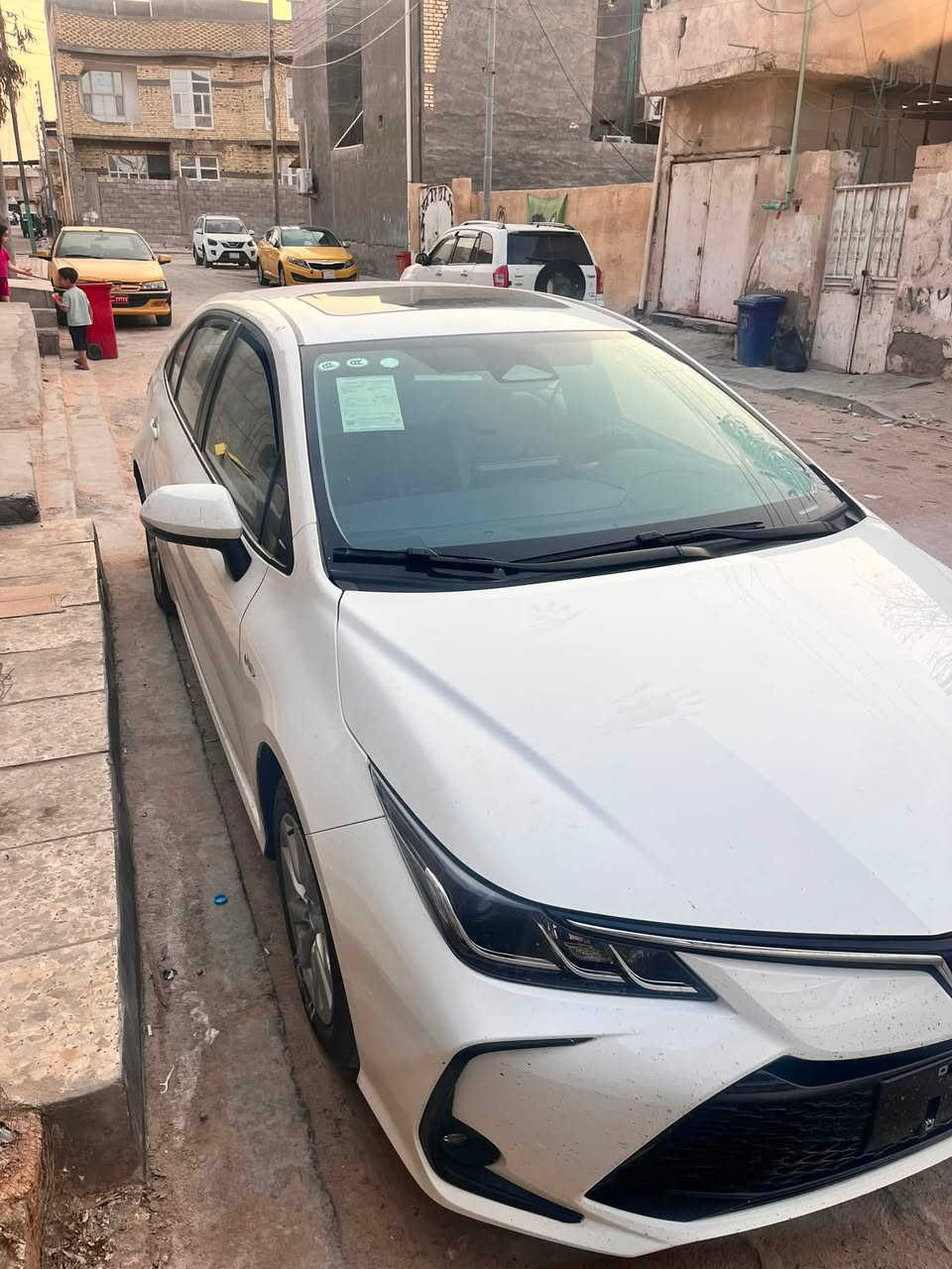 كورولا 2025 هايبرد زيرو ماشيه اقل ١٠٠٠ جاهزه لترقيم رقم بغداد راعيهه كوت  مقترض وكفيل وسياره بالبصره حاليا قفل ١٤٠ 
***********
