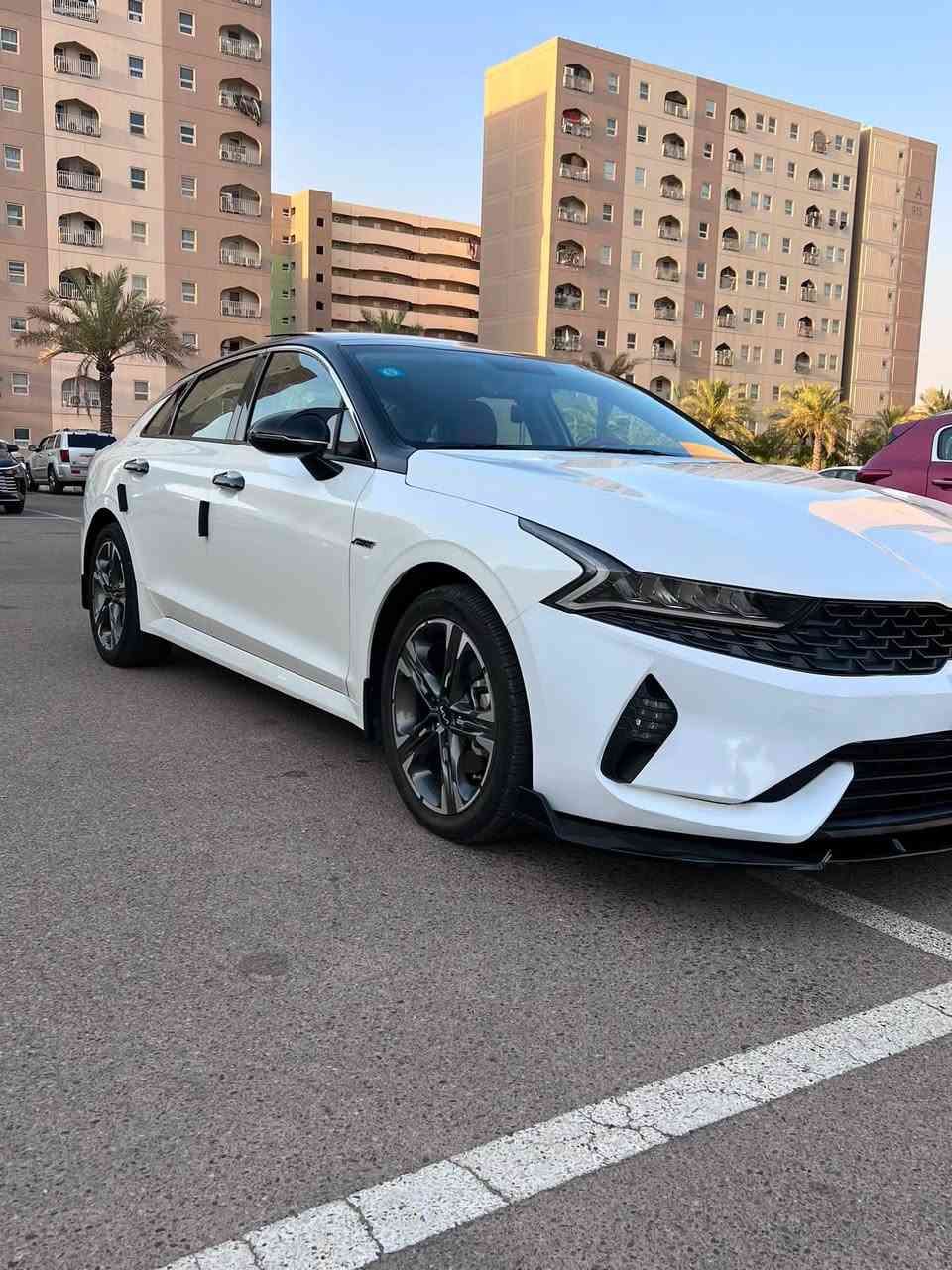 بسم الله
كي فايف خليجي موديل 2023 بغداد بأسمي 

ماشيه 76 الف محرك 2000 دوش بصمه تشغيل وابواب وتشغيل عن بعد فتحة سقف بنراما كشن السائق كهرباء حساس خلفي كامره خلفيه تبريد قطعتين تحكمات ستيرن تخم تاير جديد السياره على وضع الشركة احلى من الصور بيها ملاحظات بارد بخشم البنيد وحالوب ممبين مسحوب PDR فقط مؤشر بالسونار مرفق مع الصور السعر 190 $ وبيها مجال للطيبين للاتصال ***********
