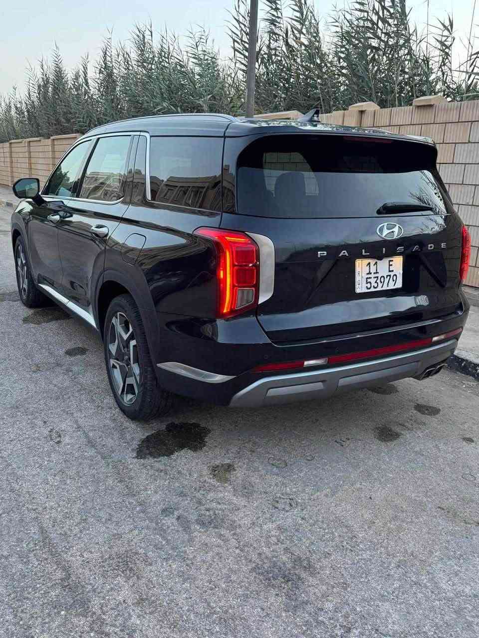 بلسايد موديل 24  فئة لمتد لون نيلي فول مواصفات تبديل بنيد وبيه بارد في جاملغ الايمن فقط ماشية 25الف ومرقم بغداد وباسمي السعر 240 بيه مجال بسيط 
مكان السيارة الحلة 
*********** فقط واتساب
*********** فقط واتساب

