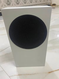 اكس بوكس سيريس اس • ٥١٢GB • يدعم 4K