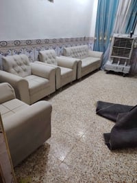 تخم ٦ مقاعد نضيف. الدورة. 07752606042