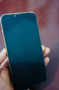 ايفون ١٣ برو ماكس • ٢٥٦ • ضهره مكسور