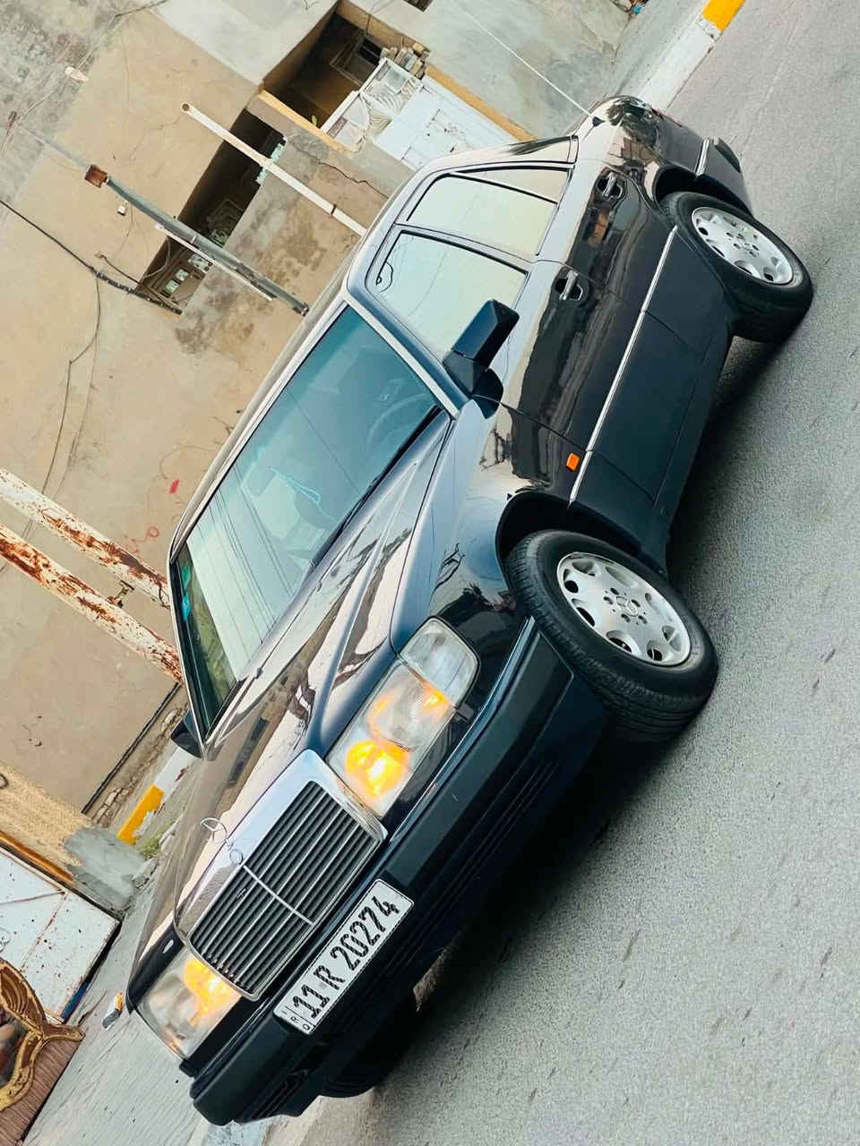 السلام عليكم سياره كفاله
مارسدس دب موديل 1993 اصل 300 اصل حته بل سنويه مكتوب قبق اسود كير محرك كفاله تبريد ثلج 
حداديه قبل اسبوع كلها جديده سياره رقم بغداد تحويل مباشر سنويه 2031 
سياره فول مواصفات دبل ايرباك دشبول وتكم فول الفول دواخل جلد اسود 
اربع جام كهرباء كشنات كهربائية برده خلفيه سلايت روف شغال طكتين
تخم تاير جديد لايت شمسي بلادي سياره ما متعوبه سياره مابيها قطره خياس ولا تعمير مكاني بغداد الاستفسار او سعر خاص *********** واتساب فقط
