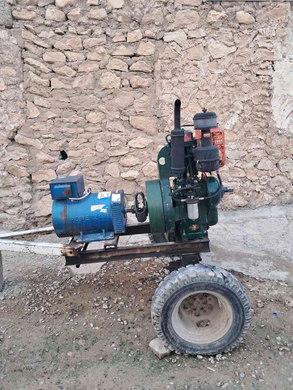 مولده للبيع اخو الجديد مستعمل شي قليل اي إستفسار خابر على الرقم ***********
