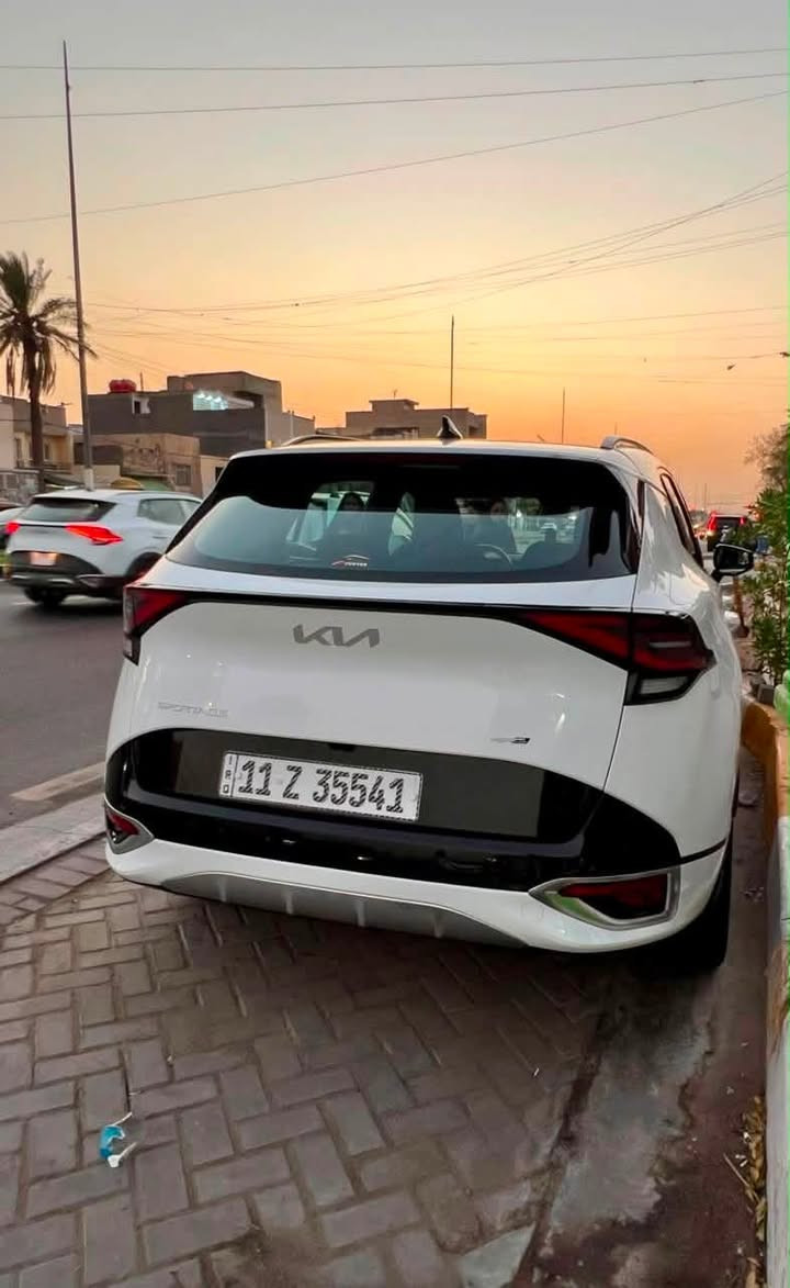 سبورتج  GT LINE

2025

(جيتي لاين )فول 1/1

 زيرو زيرو زيرو ماشيه 6000 الف

- وارد خليجي 

‏‎ - بانوراما 

- بصمتين

‏‎ - سعة المحرك 2.0L

-‏‎ مرتبط بناقل حركة أوتو 6 نمر

‏‎ - عدد AIR BAG6

‏‎ - حساسات أمامية 

‏‎ - حساسات خلفية

‏‎ - لايت زينون + LED

‏‎ - كشافات 

‏‎ - بك لايت LED

‏‎ - ويل كب 19

‏‎ - قبضات أبواب من الألمنيوم

-‏‎ اريل نفكيشن

-‏‎ تشغيل عن بعد 

‏‎ -فتح الصندوق كهرباء ذكي 
‏‎- كاميرا دوارة

‏‎ - المقاعد جلد اسود GT وزيتوني

‏‎ - تدفئة المقود والكشنات الأمامية 

‏‎ - مثبت السرعة Cruise 

- الأوامر الصوتية

‏‎- أوضاع القيادة  Drive Mode

‏‎ - فحص أنظمة السيارة 

‏‎ - حساسات ضغط اطارات 

‏‎ - شفتات مقود

‏‎ - هاند بريك بصمة 

‏‎‏- ABS 

‏‎‏ - Auto Hold    أوتو هولد

‏‎‏- ISO Fex        ايزو فكس

‏‎- نظام مانع الانزلاق

‏‎- نظام نزول المنحدرات 

‏‎- اشارة في المرايا الجانبية

‏‎- مخرج منفذ الطاقة 

‏‎‏- حساسات كامله داير السياره 

شاحن هاتف لاسلكي 

 الاستفسار اتصال ***********
