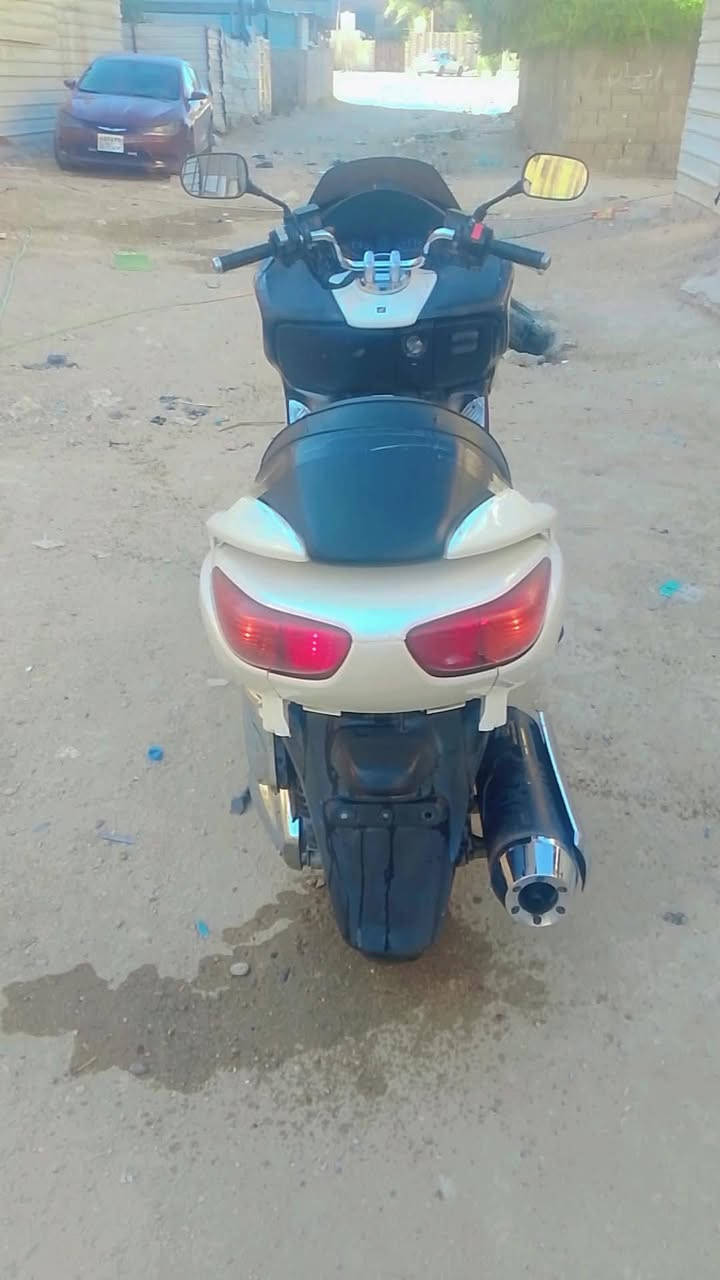 فرزه 80 للبيع درجه مكفوله من كلشي مكينه تخبل شلعه معدل ترايك للبصره درجه نقصهة كفر امامي مكسور شويه يردله تبديل بس لوجه لباقي كله شغال سعر 650. بيهة مجال حك جيتك فقط مكاني سكندريه ‏‪***********‬‏

