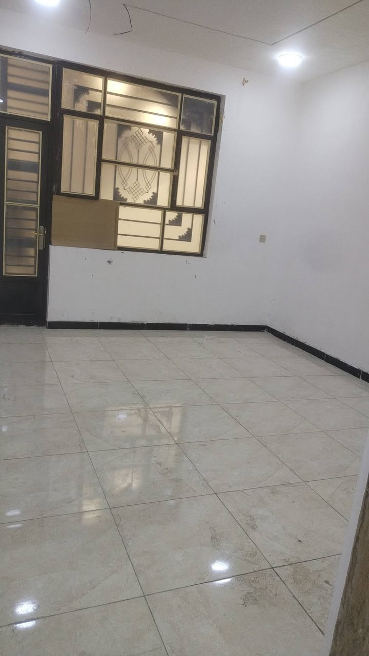 شقة • طابق ثاني • البلديات
