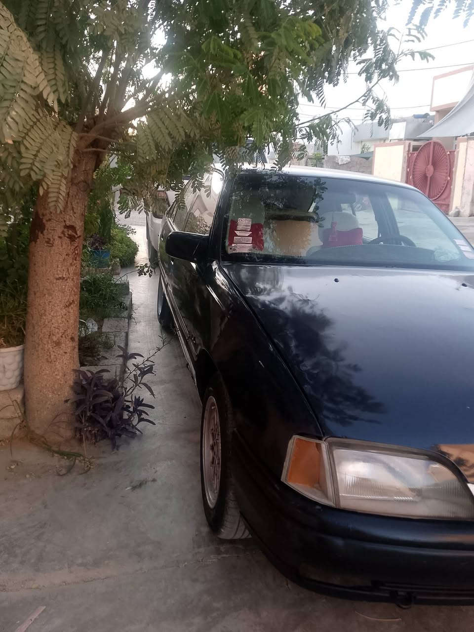 اوبل اوميكا 1991مكينه 20 بو فروشتن كيرو مكينه و اكسل به شردي 100فيتر كارباي كامل له سه ر ده قي شريكه 4تايرو ويلي حسيري لوكي بو بستراوه موسو براوه به شرد سه دري كامل تازه كوراوه بوياخ عام بو جواني جكوشي بيوه نيه سياركه 4سماعه وتسجيل تازي بو به ستراوه به شردي مالي مدنيو حكومت ايفروشم هتا 100سال تر شوين كلار سعر 18$ مجالي كه م ***********
