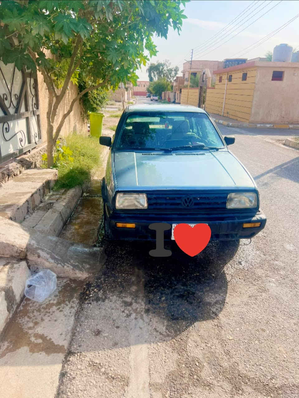 كولف ١٩٩٠ • محرك ١٨٠٠ • بدون صبغ