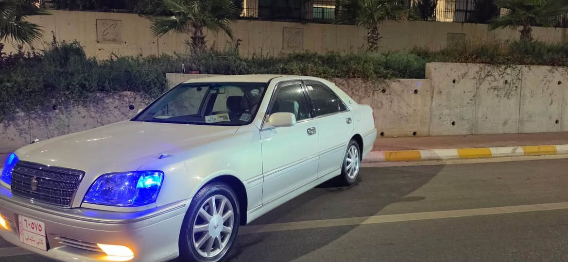 تويوتا كراون • ٢٠٠٣ • ١٧١٠٠٠ كم