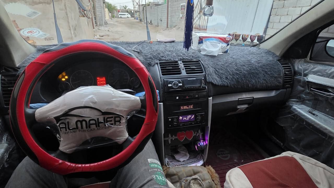 السلام عليكم عضم الله اجوركم سمند مديل 17 سنويه لل30 رقم انكليزي جواها تخم تاير سياره كلش حلوه وجاهزه تنكر اسويج وللشارع كبل السياره بسمي وليشتري احول مكينه كير حداده تبريد كلهن جاهزات ولسياره نصبتها حلوه وجاهزه من كلشي حته دوسها بلاديات وما بيها ضربه قويه   فقط هيج باردات ولسعر 53 وبيها مجال للشراي أن شاء الله وهذا رقمي

                      عنواني بصره كرمة علي 

                        .***********
