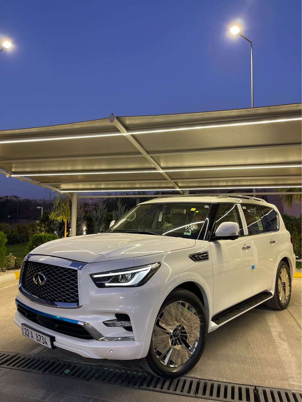 تحية طيبة اسعد الله اوقاتكم 📦
السعر /  ٣٧٥ ورقة 
انفنتي QX80 خليجية وكالة المهند جديدة جدا 
موديل /  ٢٠٢١ 🇯🇵
عداد المسافة / 65 الف كم بشرط فحص في شركة مهند 
السيارة كفالة عامة جديدة جدا و احلى من الصور صبغ شخط كفالة كير و محرك كفالة حدادية و تايرات جديدة
تحويل باسمي وكالة تحويل حاضر .
———————-
مواصفات فول 
فتحة ، ثلاجة ، خمس كاميرات ، مراية كاميره ، VIP ،
شاشات DVD ، تحكمات ستيرن ، اغراض بلاد ، 
صندوق كهرباء ، وضعيات سياقة ، زنون بلاد ، كار بلاي 
————————————————————————
للاستفسار /
***********كوردي
*********** عربي السليمانية, العراق
