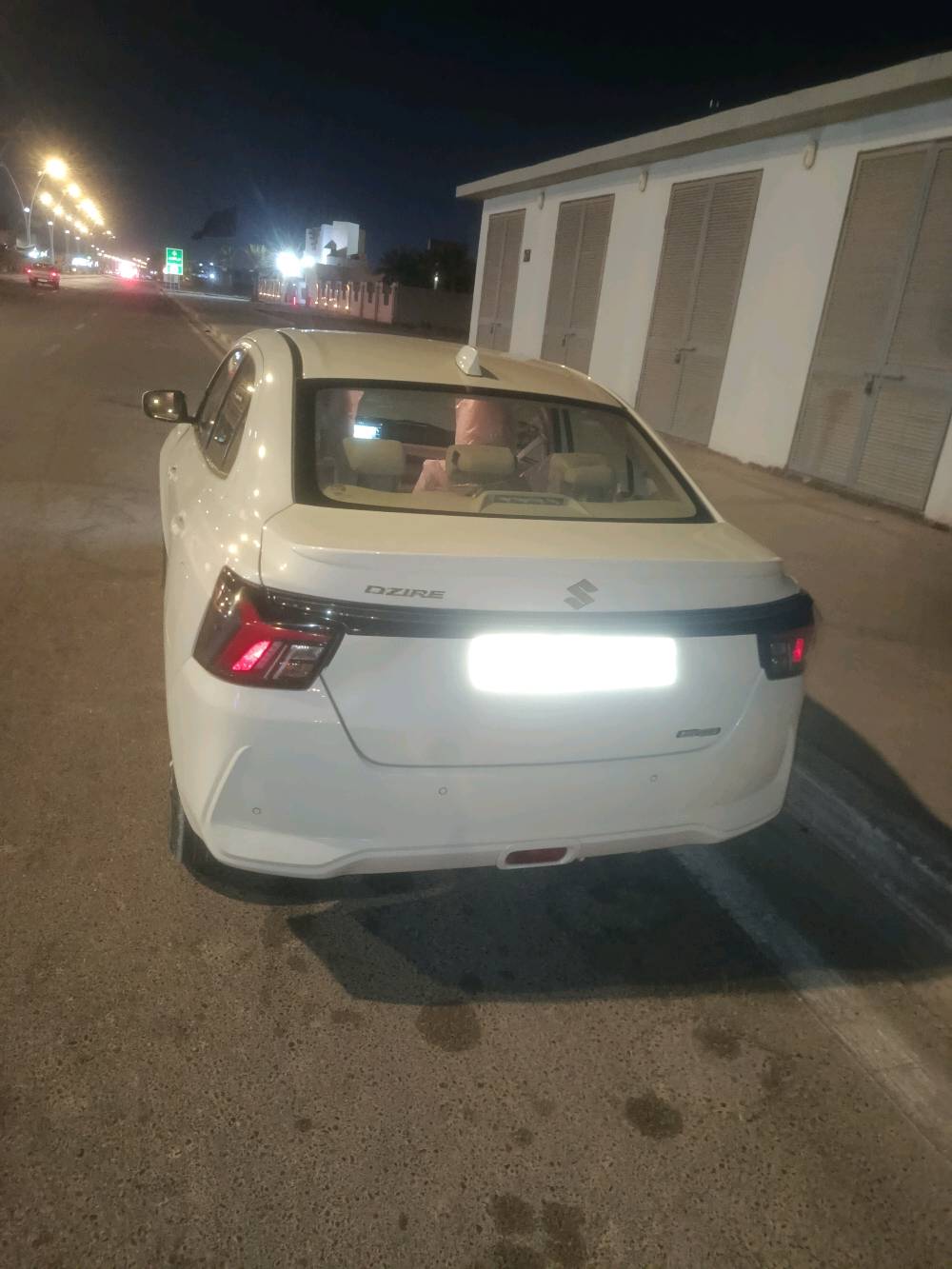 سياره زازوكي دزاير ماشيه 29000العنوان البصره الزبير