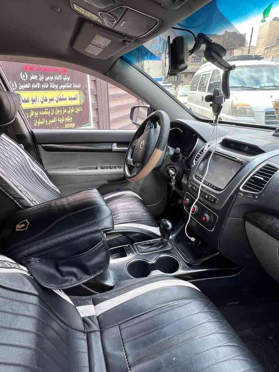 يا الله سلام عليكم
سورنتو للبيع مديل 2015
وارد امريكي 4 سلندر سبعه راكب
قطعتين تبرديد
بسمي سياره رقم النكليزي
السعر 135 بيه مجال بصيط حك الجيه
مكاني بغداد حي العامل
رقم الهاتف ***********
