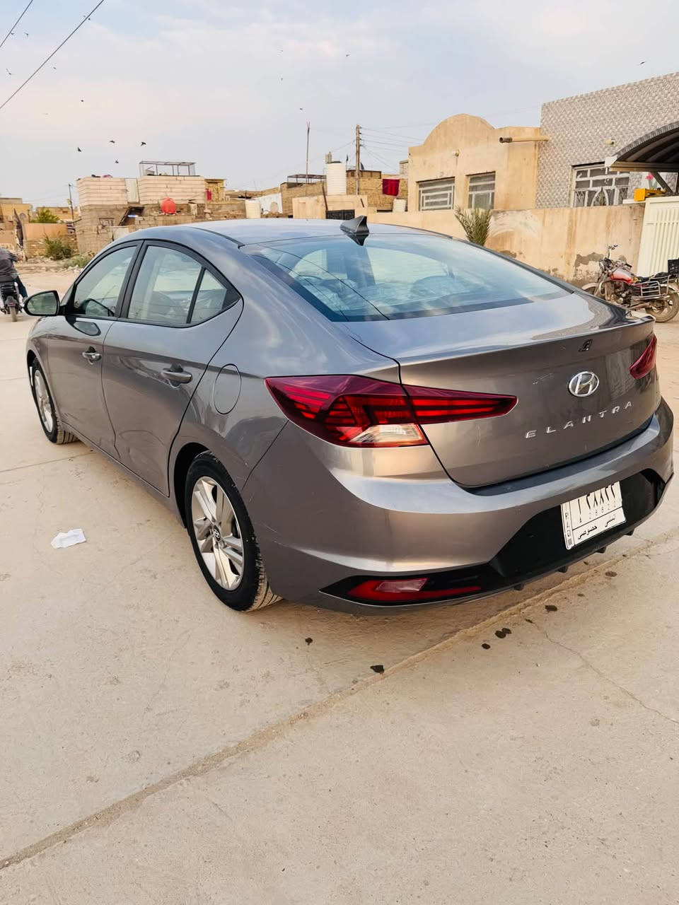السلام عليكم 
السعر  114 اقل من هيج سعر ماتلكه 
الانتره 2019 أمريكي صوره الحادث مرفق بالمنشور بدون ايرباك بجم كبس شركه 
رقم مثنى تحويل مباشر 
ماشيه 160
مواصفاته معروفه 
مكينه 2000 دوش المرغوب كفاله برغي مامفتوح بيه 
تحكم مقود جهتين
 رادار جانبي والأمامي 
سياره جديده وجاهزه 
مكان السياره (الشطره حي المعلمين )
اكثر استفسار  ***********
