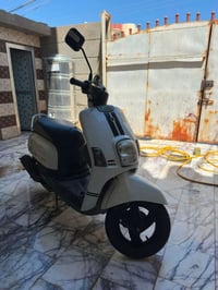 بوليسي • جديده • حاويه