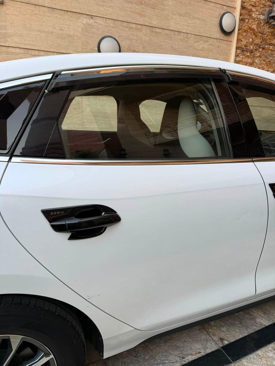 سلام عليكم BYD دستروي 2025 للبيع مكفوله من الضربه والصبغ والبارد عد كم ملاحضه مبينات بل صور جديده ماشيه 8 تلاف الكلي مصروف عليه يدات نيكل اسود حوضيات تخم كامل سبايدر عنوان شارع فلسطين واي ستفسار اتصال على رقم ***********
