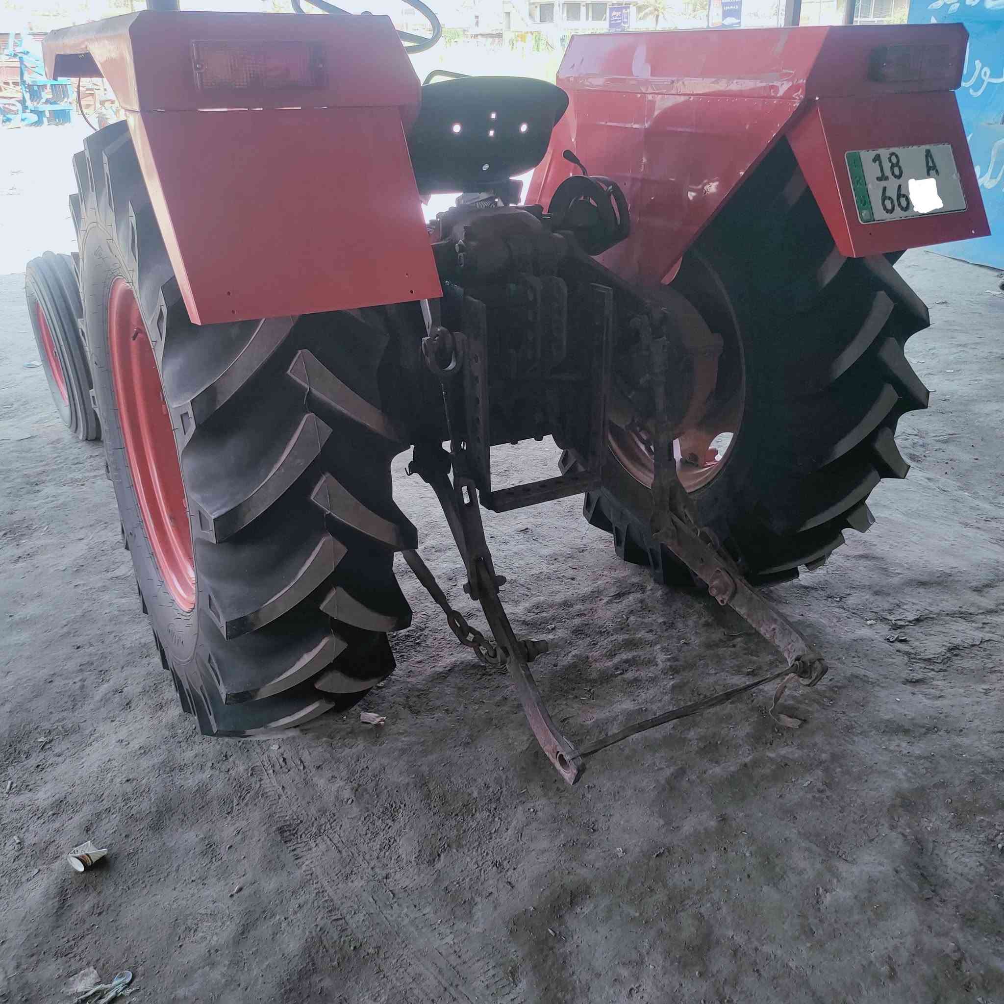للبيع عنتر موديل 84 رقم بابل انگليزي بسمي سنويه وفحص جديد سنويه لل31 أمداور مباشر مكينه جاهزه للشغل مكفوله تخم تاير جديد العنوان بابل أسكندريه ***********
