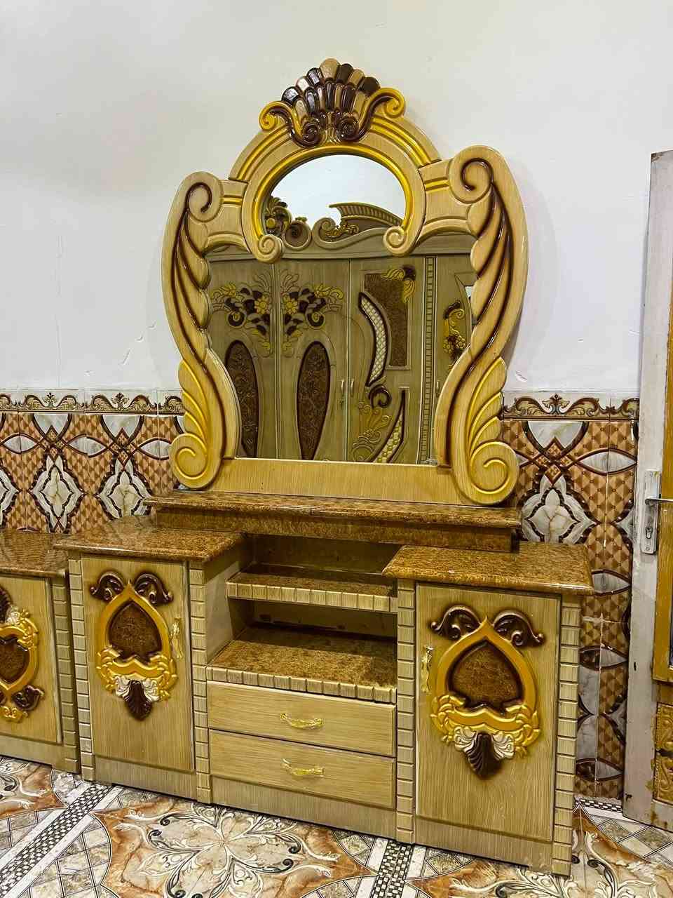 غرفه نجاره تسكام ام السته جديده كلش سعر 850 عنوان سوك الشيوخ حي العسكري رقم ***********@إشارة
