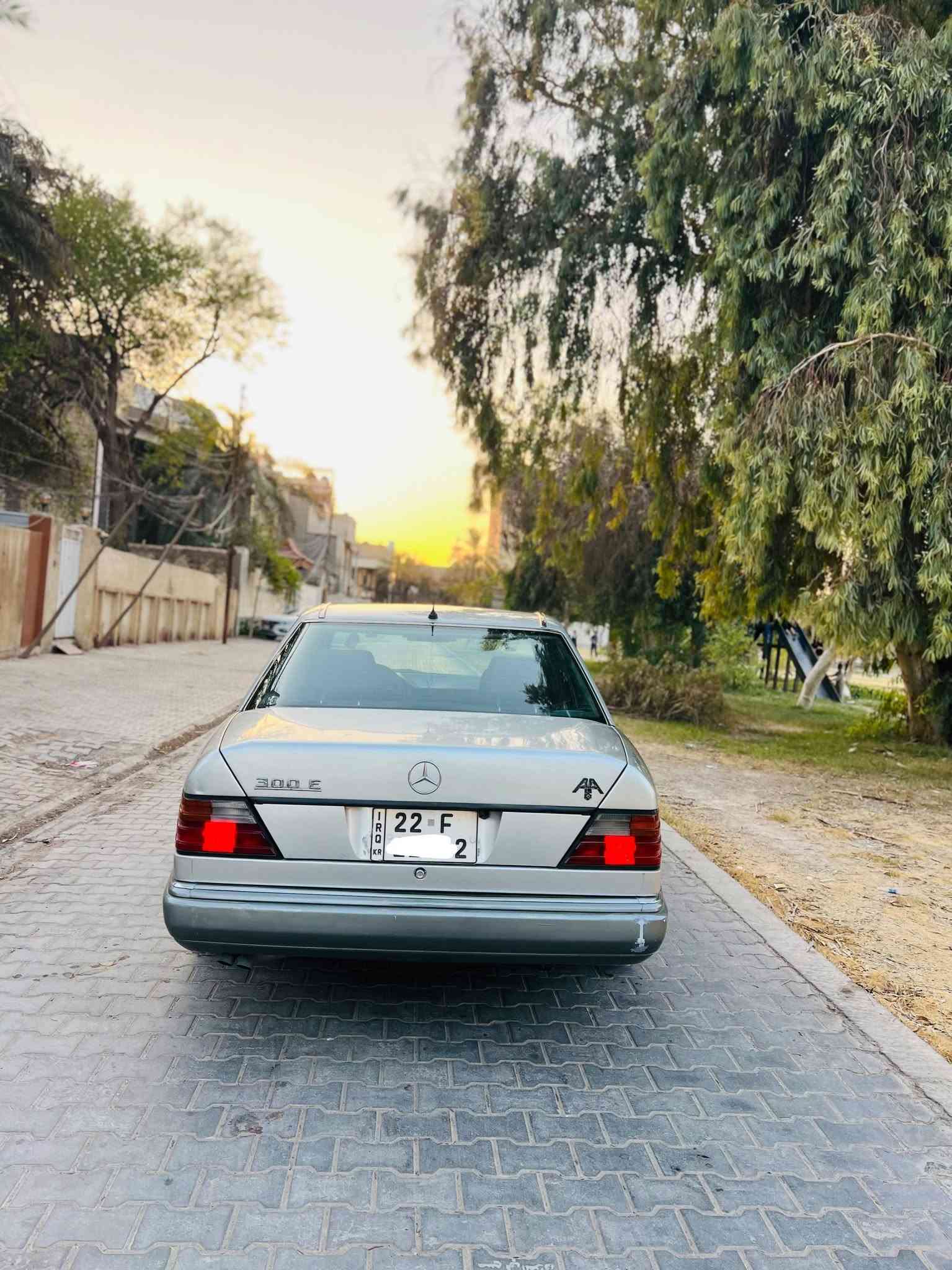 سلام عليكم مارسدس دب🐻 مديل 1992مكفوله من ضربه بيه صبغ جماليه فقط دواخل كفاله مكينه 300عنكبوت بلادي  السياره كله بلاديه ومابيه نقص برغي تبريد ثلج حداديه تخم تاير باتري سنتر لك ويلكب كير ومكينه كفاله بيهة شلعه تشك الكاع لا خربطه ولا شي صافيه ساعه
قفل سرعه كامره اماميه كامره خلفيه غرفه مخمل نيلي كلش جديده بطاين جدد  رقم اربيل دولي  مكان سياره كربلاء الاستفسار ‏
‪***********‬‏
السعر السياره 75وبيه مجال قليل الشراي وسياره كلشي بيه بلادي
سلام عليكم مارسدس دب🐻 مديل 1992مكفوله من ضربه بيه صبغ جماليه فقط دواخل كفاله مكينه 300عنكبوت بلادي  السياره كله بلاديه ومابيه نقص برغي تبريد ثلج حداديه تخم تاير باتري سنتر لك ويلكب كير ومكينه كفاله بيهة شلعه تشك الكاع لا خربطه ولا شي صافيه ساعه
