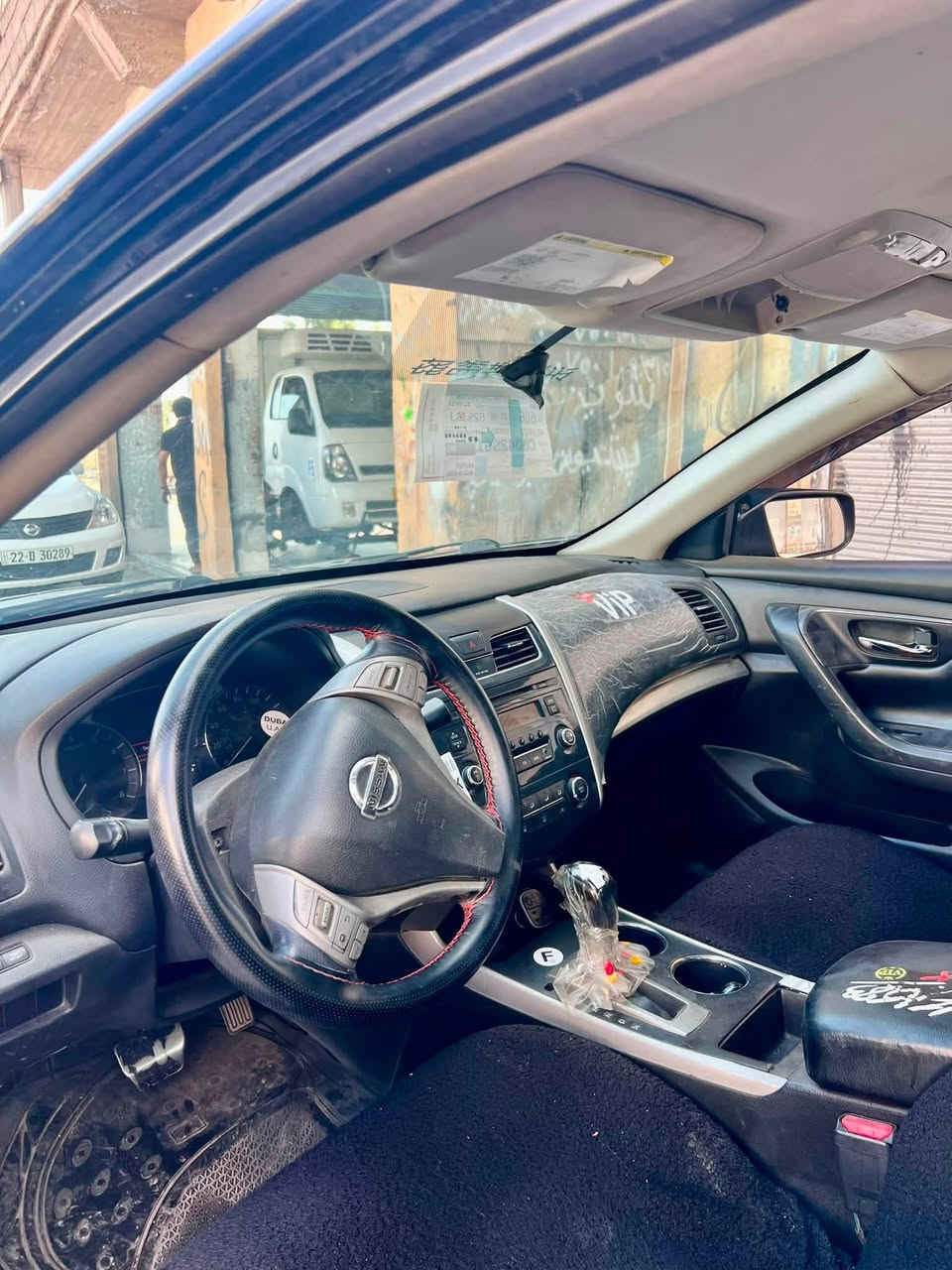 Altima 2015 ئاڵتیما🌹
ئاڵتیما براوە جوان 2015
ڕەش سارەکە هی ماڵانە زۆر جوانە 
تازە پۆڵیش کراوە 
ڕۆنی گێر و مەکینە گۆراوە 
بێ مەسروفە زۆر خاوێن و جوانە 
هەیکەلی لوس و جوانە 
سەقفی بۆیاخی نیە 
بەسمەیە گێر و مەکینە بەشەرتە 
کۆدی بۆ کراوە بێ سەر ئێشەیە 
zhm***********
watsapp***********
