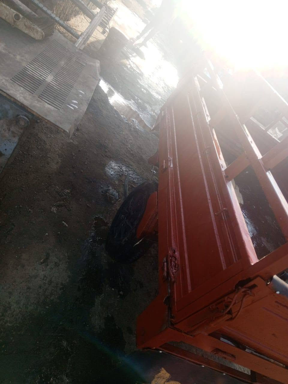 سلام عليكم ستوتة البيع موديل2019 سعر 950وبيها مجال ***********.اوراق وكمرك
