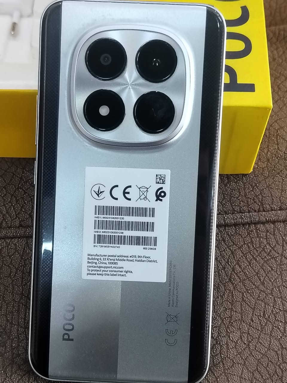سلام عليكم 
بوكو m8برو 5g
ذاكرة 256
رام8+8
معالج سناب دراكون 7sGen4
 بطارية 6500 نسبة البطارية 100/100
مع شاحنة الاصلي100واط وكارتون
جهاز جلخ ما بي شرط
سعر350 وبي مجال قليل مجال قليل
***********كورك

