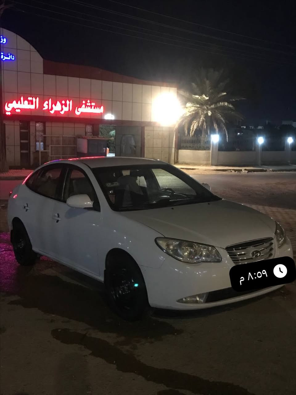 لنترا ٢٠١١ • محرك ١٦٠٠ • رقم واسط