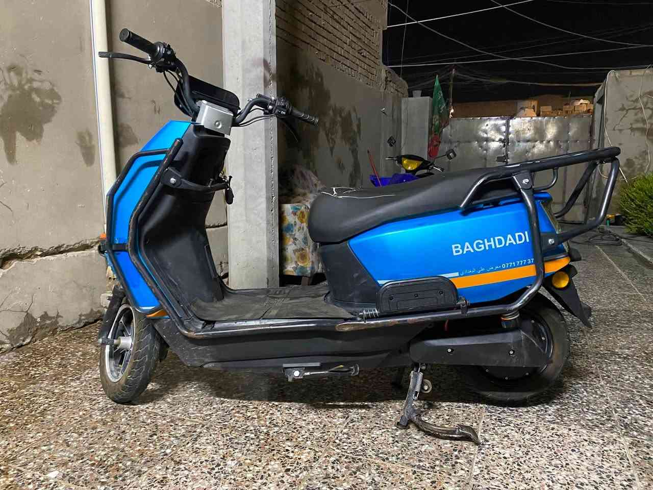 للبيع
بغداد الامين سعرها 400 
الاتصال على الرقم ‭***********‬
