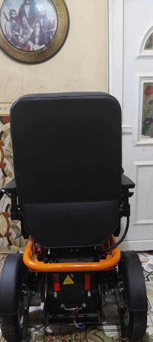 سلام عليكم
كرسي كهربائي متحرك نضيف جدا مستخدم شي قليل ناقصه بس باتريات وشاحنه السعر 450@وبي مجال للشراي رقم التواصل وتساب ***********
