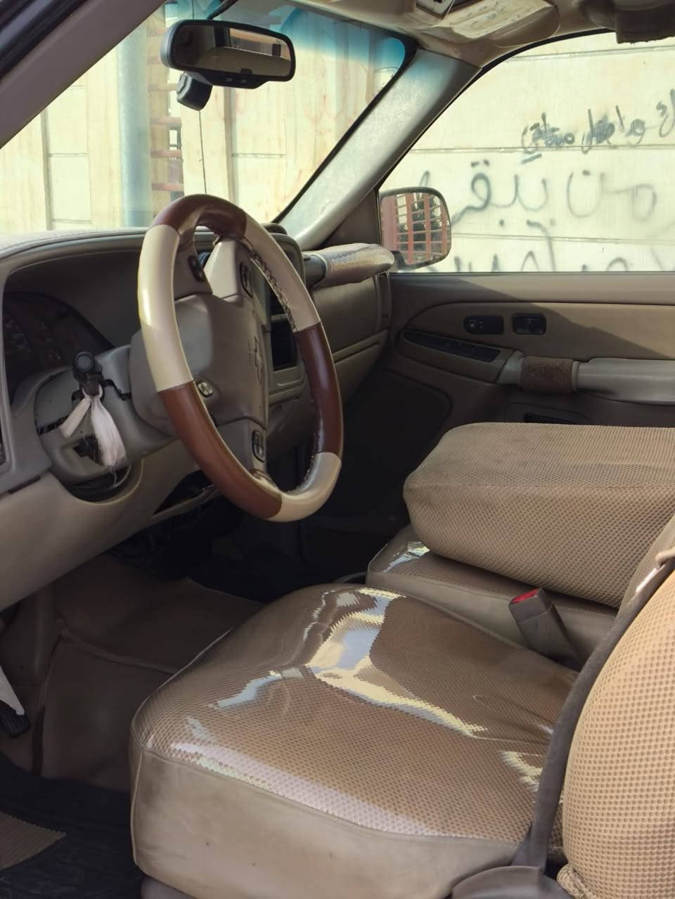 سلام عليكم للبيع يوكن الفينيه بدون لوحات السعر 65الاستفسار ***********
