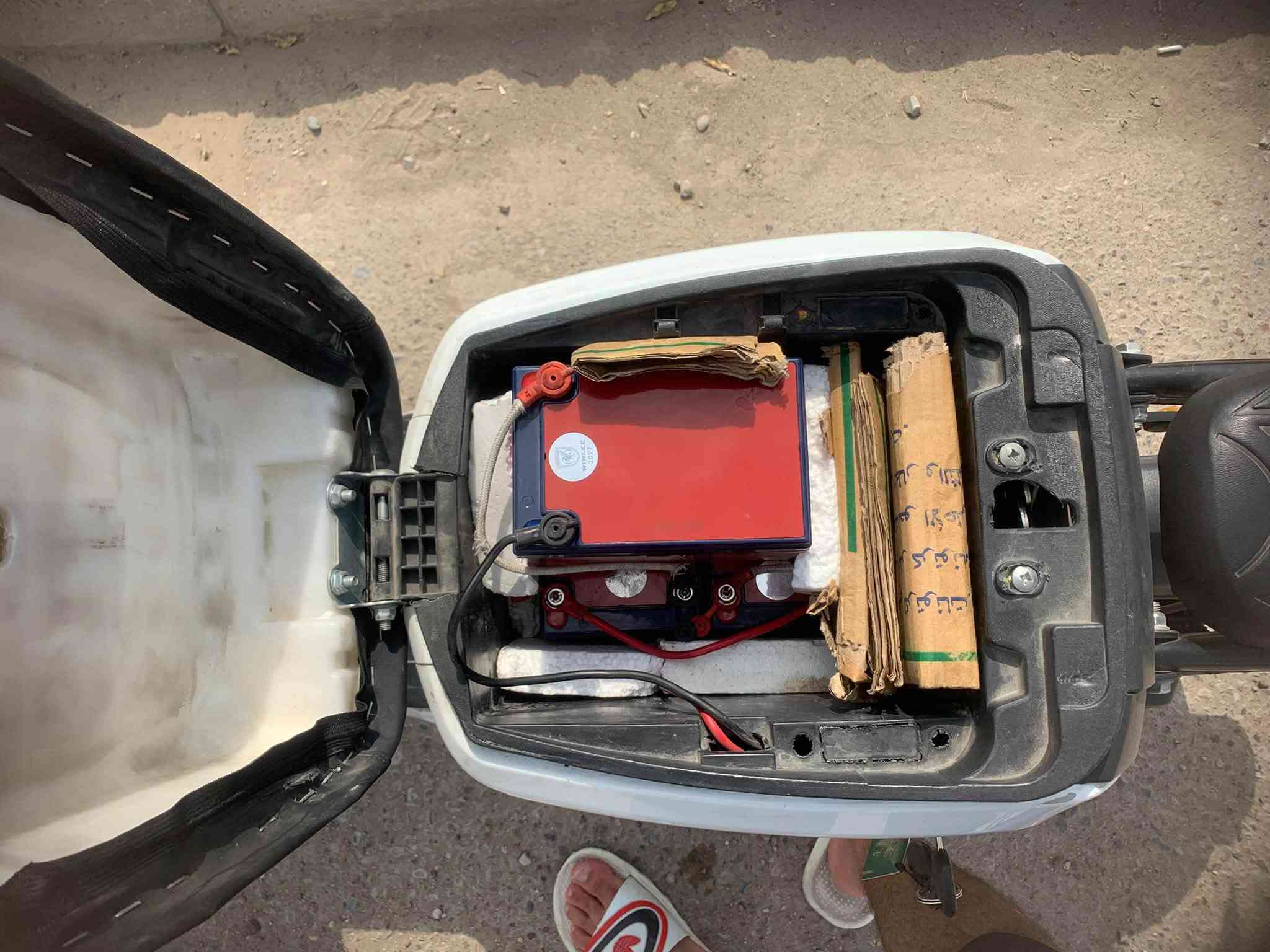 R9 • بطاريات صغار • تشغيل عن بعد