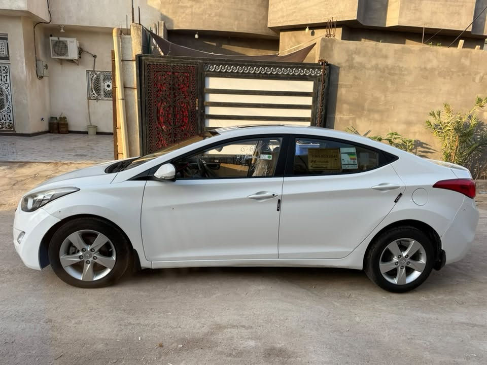 النترا14خليجي فول ما عدا البصمة ماشية96كاملة من كل شي 
بيها طخات وبارد سنوية جديدة بأسمي السعر110 ابوالخصيب
***********
