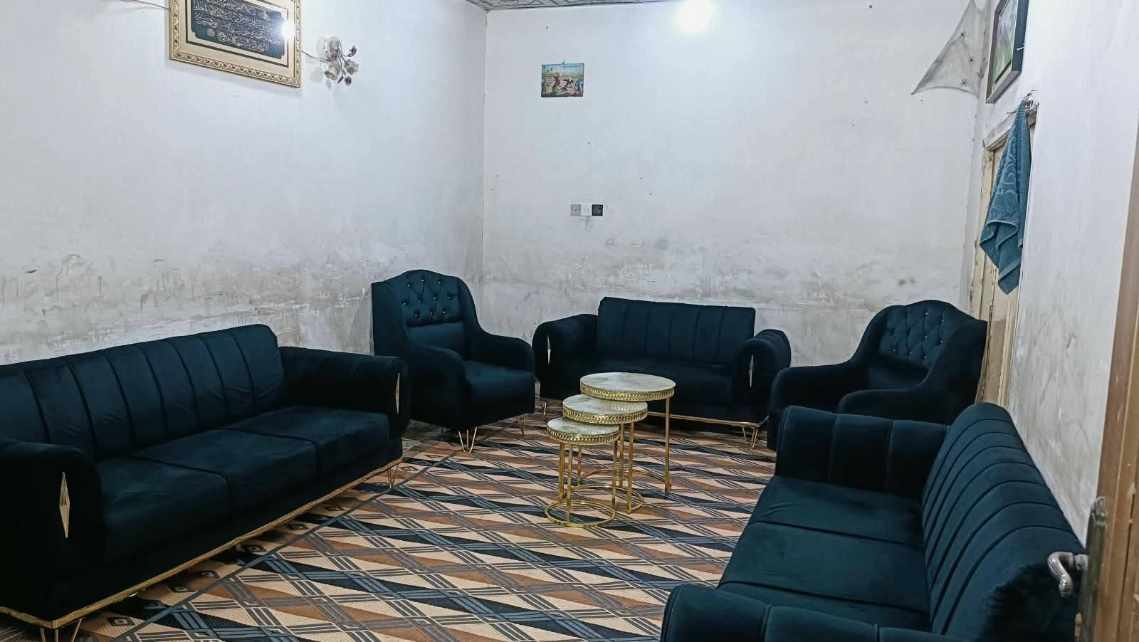 تخم 10 مقاعد نضيف جدن اي ضرر مابي اسعر  250 لعنوان كربلاء بدايت امن اداخلي يوجد توصيل ***********
