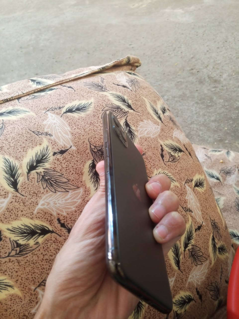 ايفون ١١ برو ماكس لون زيتوني مبدل شاشه وبطاريه شرط اصليات فيس ايدي شغال الجهاز حيل جديد بطاريه ١٠٠ ذاكره ٦٤ الجهاز اخو الصفر لو شخط مابي السعر ٢٥٠ وبي مجال ***********
