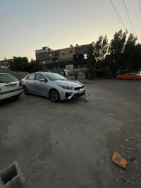 فورتي 2020امريكي 2000دوش  بيه 3قطع السياره بدون شواصي ولغود كير مكينه ...