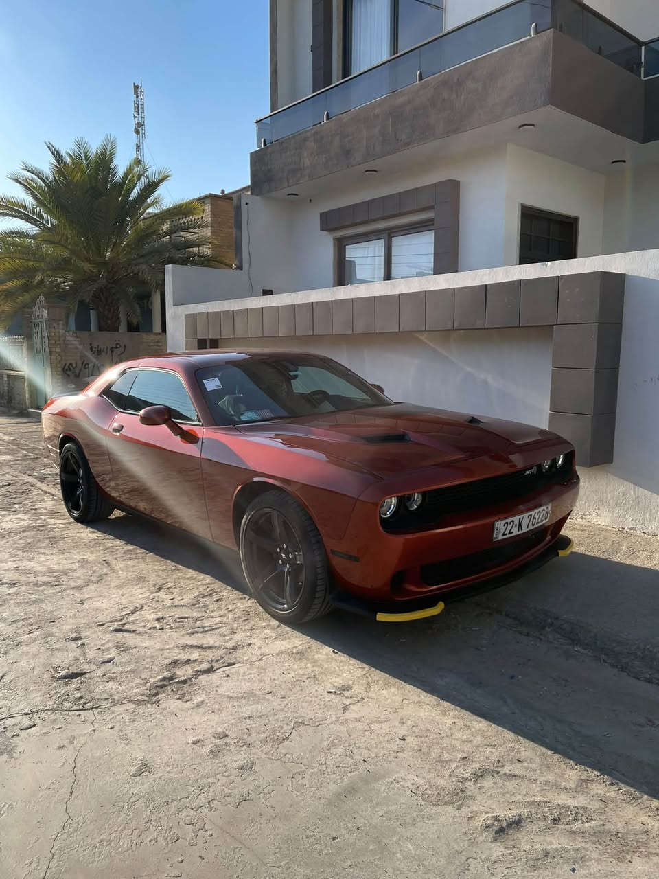 السلام عليكم
دوج جالنجر sxt ٢٠٢١ 🧡 للبيع

سيارة نظيفة على ايدي داخلة كلين مثل ما موضح بالصورة بيها تعديل

جدا بسيط بالبونيد و هنا بالعراق صار بيها جاملغ سائق صبغ.

سيارة ماشية ٦١ الف ميل.

السعر ٢١٠ و بيها مجال

مكاني كركوك

***********
