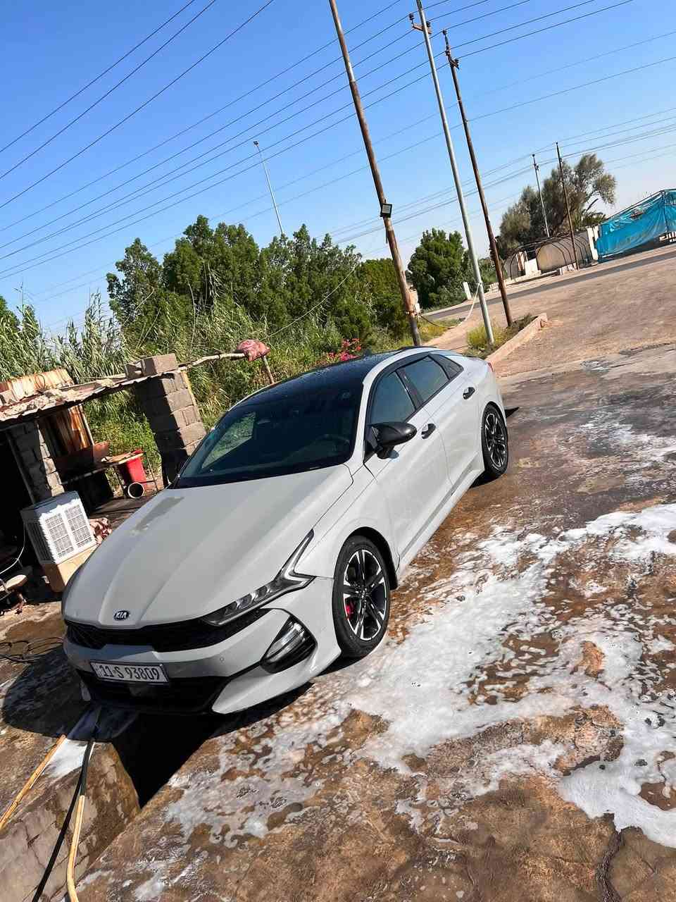 🚘 كيا K5 GT-Line 2021
السياره بسمي 
اللون: سمنتي مميز
الفئة: GT-Line فول مواصفات
المحرك: 1600 CC تيربو
الحادث: بنيد واكو بارد. بقبق الجنطه كد ثلاث اصابع وبدايه يم علامه الكيا  المدكر كد صبعين ..
السونار: موجود وحديث وجديد
الدواخل: جديدة ونظيفة جداً
الكشنات: جلد أسود مع تدفئة

المواصفات:
بانوراما
بصمة تشغيل وتشغيل عن بعد
شحن هاتف لاسلكي
قيادة ذاتية على الخطوط السريعة
هاند بريك بصمة
مثبت سرعة
ABS ومانع انزلاق
حساس ضغط الإطارات
بك لايت LED
شاشة مع خرائط ملاحة
كاميرا دوارة
رادارات جانبية ومراقبة النقطة العمياء
رادار الخطوط البيضاء
إشارات بالمرايا
كرسي السائق كهربائي
لايتات 3 عدسات
أوضاع قيادة Eco / Sport / Smart / Normal
بلوتوث + USB + AUX
تحكم ستيرن كامل
كير أوتو + عادي
أوتو بريك
ستيرن LED D
زينون
توقف ذاتي عند الرجوع
صندوق بصمة

📍 المكان: البصرة
💰 السعر: 150$ / واذا اكو مراوس اكسنت. خليجي 16
رقم ***********
 واتساب ***********
