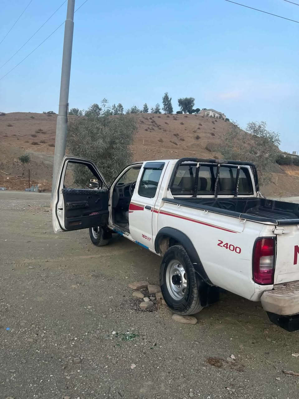 نيسان دبل اكسل • ٢٠٠٣ • بدون لوحات