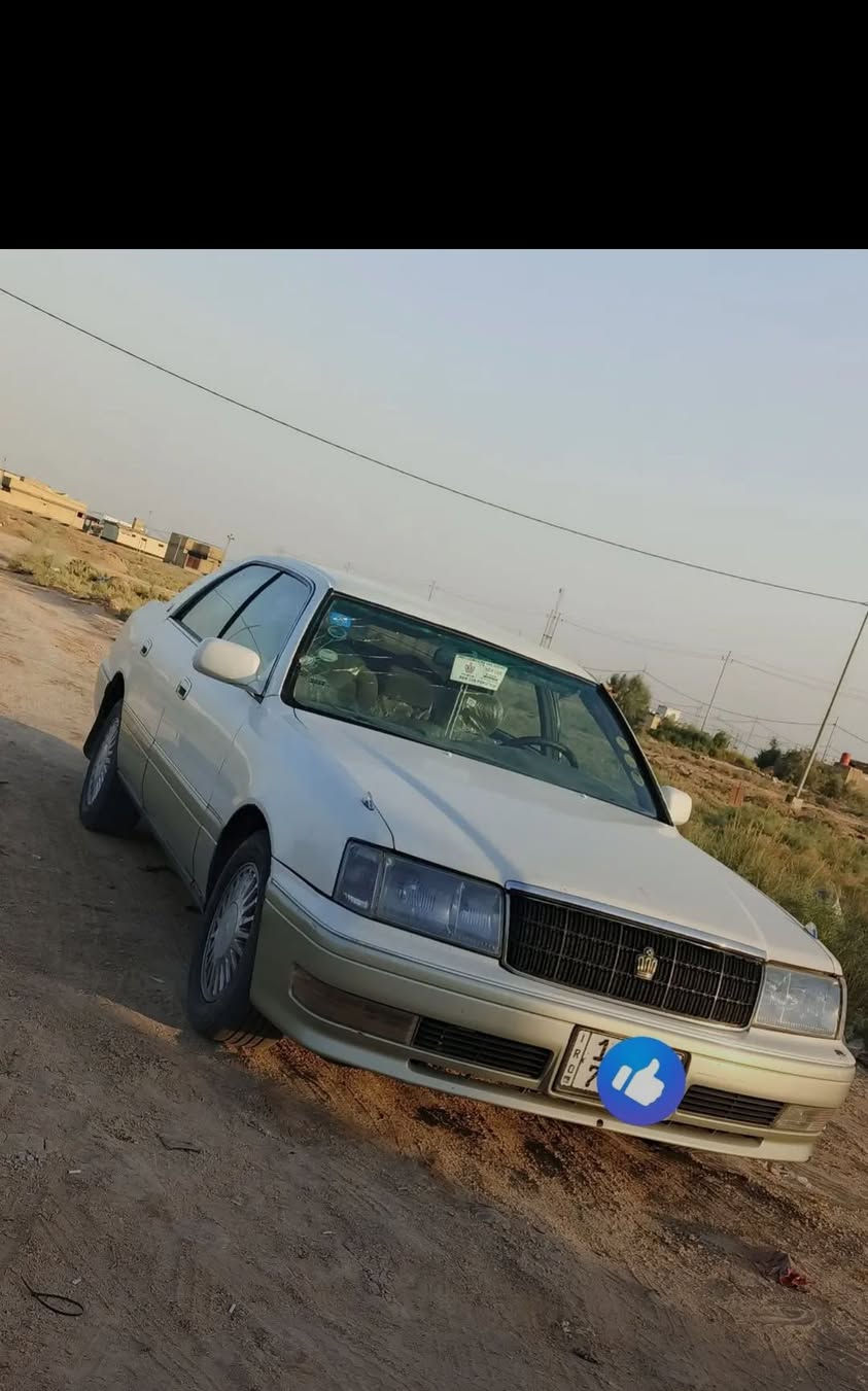 للبيع راس الثور مديل 1996 كير ومكينه 3000فيشتين جدد تايرات جدد وباتري جديد شاشه اندرويد السياره مكفوله من الضربه والنقد الجثه السياره مكصوصه جنطه فقط رقم بصره مكان السياره نجف سعر65وبيها مجال رقم الهاتف***********
