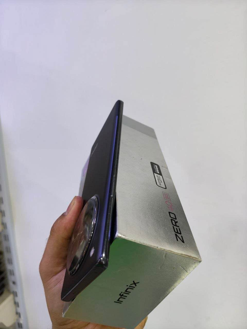 السلام عليكم للبيع انفنكس زيرو 40 5G جهاز نضيف ومكفول ولك ضمان فحص بي كامل ملحقات ذاكرة 256 عشوائية 24 جهاز عملاق بالمواصفات السعر 325 ألف مكاني بصره *********** البصرة, العراق

