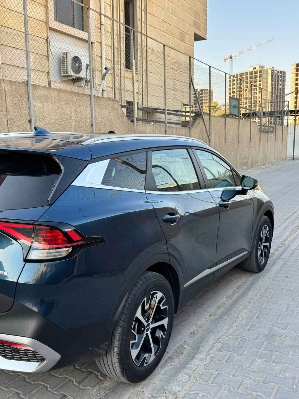 السلام عليكم
كيا سبورتج هايبرد EX 2024 

حجم لارج الامريكي المرغوب
سياره جديده شركة

حجم المكينه : 1600 تيربو هايبرد صاروخ ارضي 🚀 

( اقوى واسرع واقتصاديه أڪــثر من البانزين )

ماشيه : 12 الف مايل 
الضرر : بدون صبغ 
جاملغ بارد + باب بارد خلفي فقط 
المواصفات : 
1. شاشه كبيره متصل 
2. بصمه
4.تشغيل عن بعد 
5.لايت امامي عدسات لد 
6. رادارات جانبيه
7. رادار امامي
9. بكلايت لد 
10. كشنات جلد
11.هيترات بالكشنات
12. ويل كب كروم 
13.اشاير بالمري
14.كيجات دجيتل فول 
15. قطعتين تبريد 
16. تبريد بيانو لمس
17. تحكمات
18. نظام سبورت ايكو عادي ثلوج
19. توقف ذاتي
20.ايقاف ذاتي اوتو ستوب
21.حساسات خلفي امامي
22. اوتو هولد 
23. نظام منحدرات 
24. كشنات كهرباء جلد
25. شحن وايرليس 
26. شاشه 
27.قيادة آليه
28. كشافات
29. كيجات دجيتل حديث

رقم شمالي باسمي 
مكان السياره زيونه والكراده 
الاستفسار : ***********
