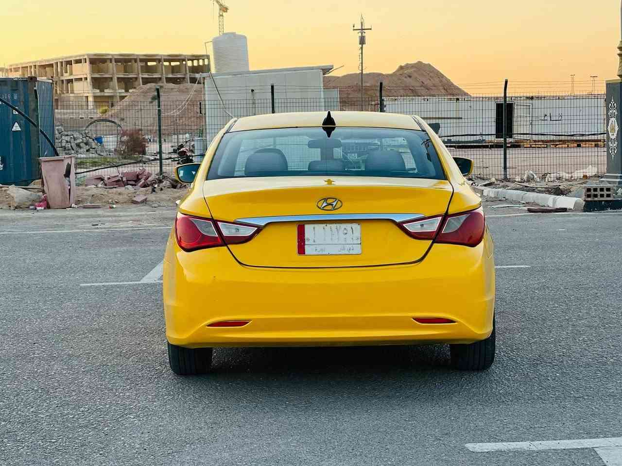 سوناتا ب اسمي مديل 2011 سعر 73 قابل للتفاوض الاستفسار اتصل *********** وارد أمريكي حادثها جاملغ خلفي فقط مواصفات شاشه كبيره تحكم ستيرن كشن كهربائي قطعتين تبريد مري كهربائي حساسات خلفيه مكينه وكير مكفولات حداديه جديده تخم تاير جديد مشروع وطني ب اسمي سنويه ل 29 مكان سياره كربلاء مكلف ب نشر
