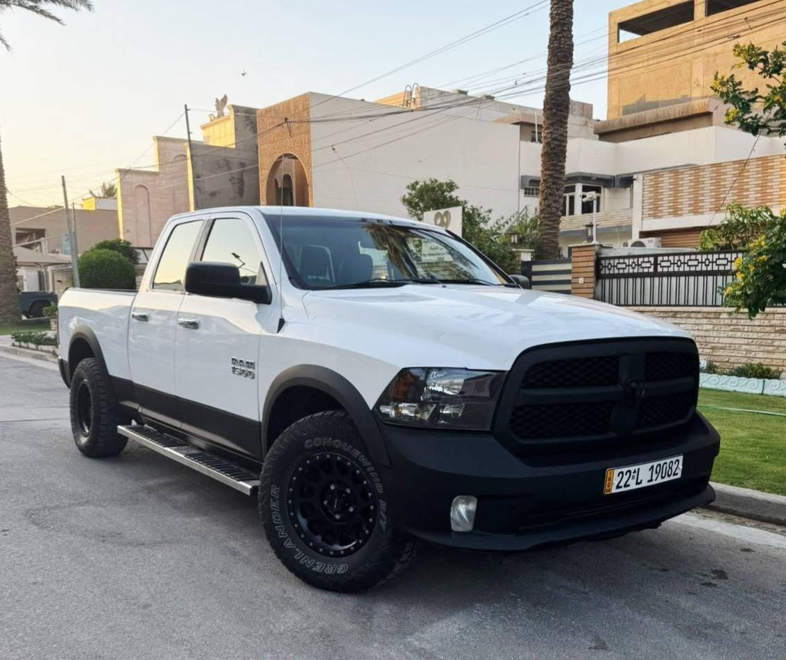 DODGE RAM HEMI  5700 Classic 2017
1. رام هيمي5.7L  كلاسيك موديل 2017 . 2×4 .
2. ماشيه 100 الف ميل .
3. ويالة ميثود 
4. منضومة لايت زنون عالي ناصي .
5. كشنات جلد لون مميز.
6. اربع قطع صبغ .
7. تخم تاير جبلي جديد .
8.  حدادية كير و محرك كلة مكفول .
9. شاشة كامرة خلفية .
10. السياره حلوه ونظيفه ومرتبه ميحتاجلها مصرف .

11. رقم اربيل بأسمي تحويل ثاني يوم .
12. هزة جديده سنوية جديدة تنتهي 2030
13. مكان السياره الدورة . 
 للاستفسار واتساب او اتصال .
***********
