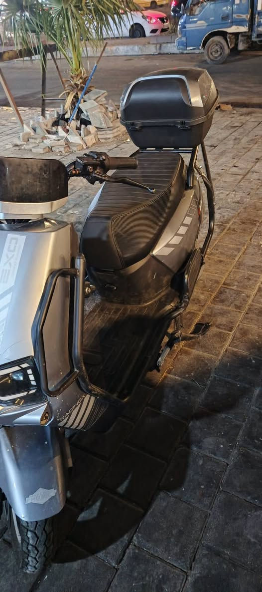 دراجة شحن موديل ٢٦ملف٢٠٠٠بطاريه مسطرة٦دراجه جديدة عنواني بغداد مدينه الصدر شارع الفلاح سعر ٨٠٠ بيها مجال مستعجل على بيع ***********

