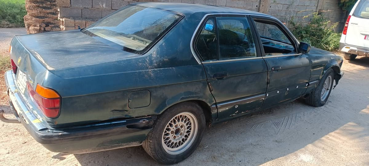 735 للبيع
مكينه شاده صار سبوع 
رقم انبار 
السياره كدام العين ميحتاج شرح 
السعر 30
بيه مجال شي بصيط 
رقم الهاتف ***********

