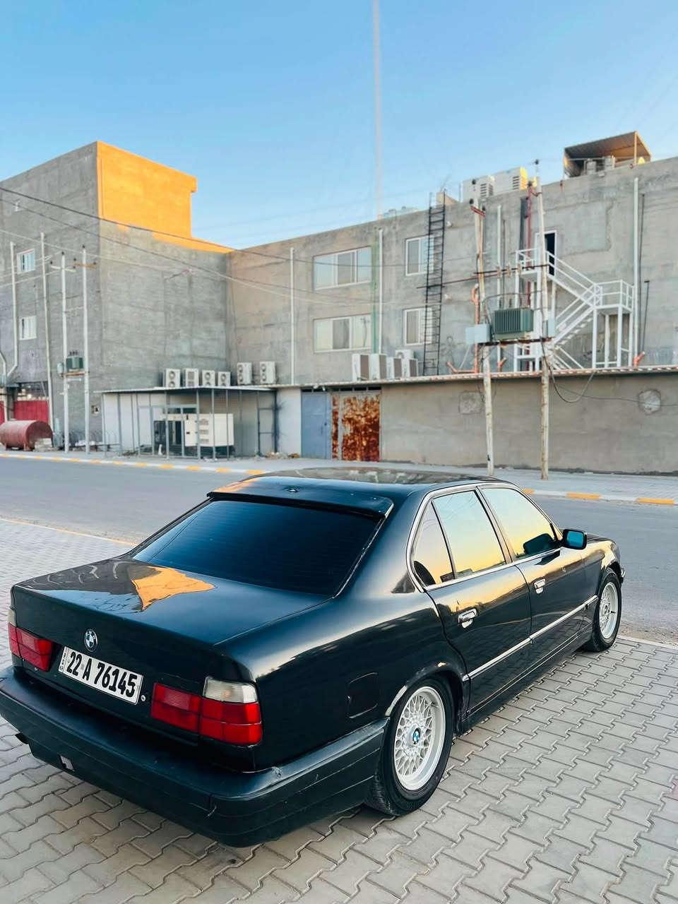 سعر مناسب جدآ42 $ وبيها !!!
للبيع او مراوس بي ام 525 مسكر موديل 1990
رقم اربيل دولي شرط التحويل ! كير محرك شرط 
تخم تاير جديد صدر خلفي امامي جديد تبريد بي ليك 
كهربائات كلها شغاله جام كهرباء لايت زنون ويل خليه 
دوشمه جديده صبغ عام جماليه بدون حادث 

مكاني تكريت. ***********////‭***********‬
