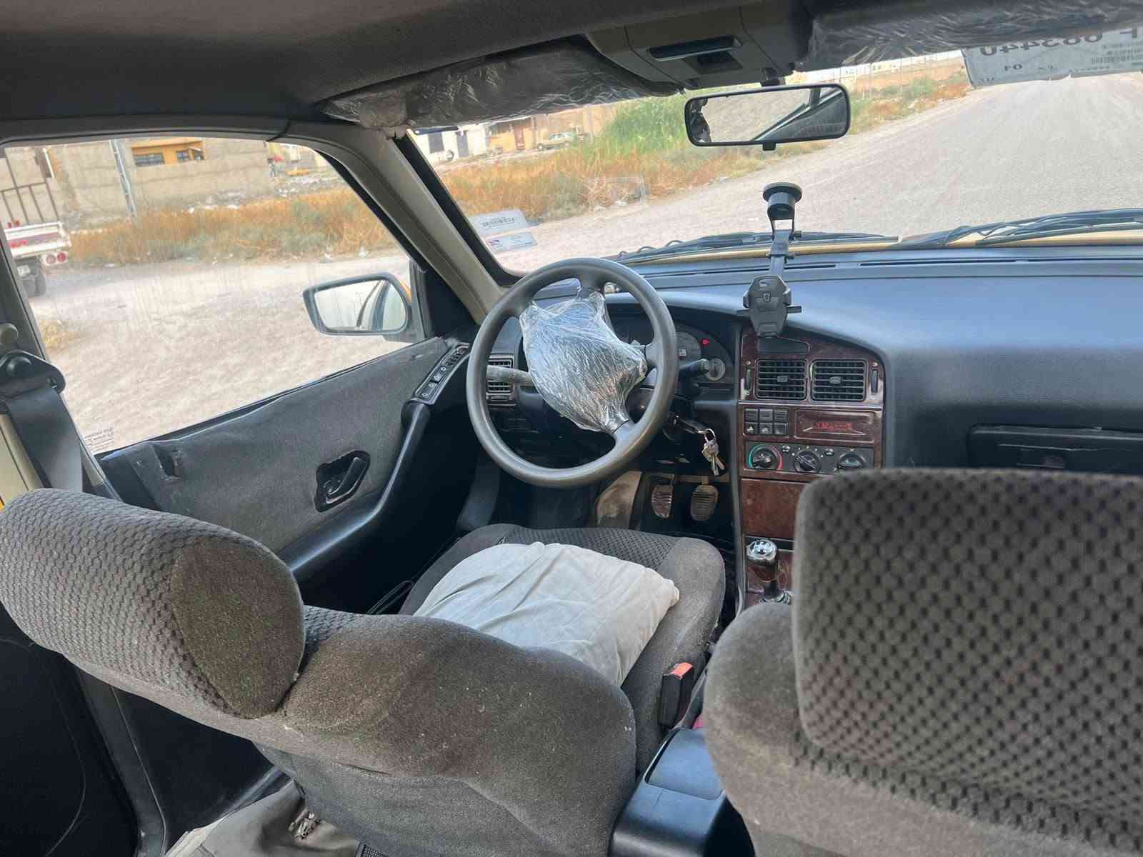 بيجو بارس • ٢٠١٥ • التاجي